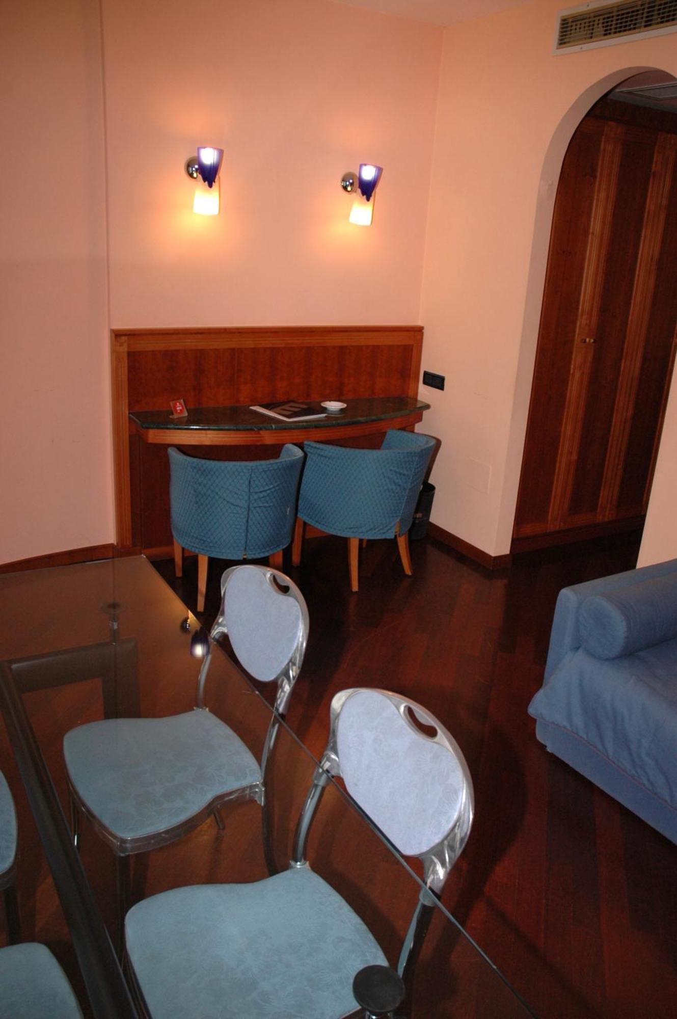 Hotel Michelangelo Palace & Spa Terni Quarto foto
